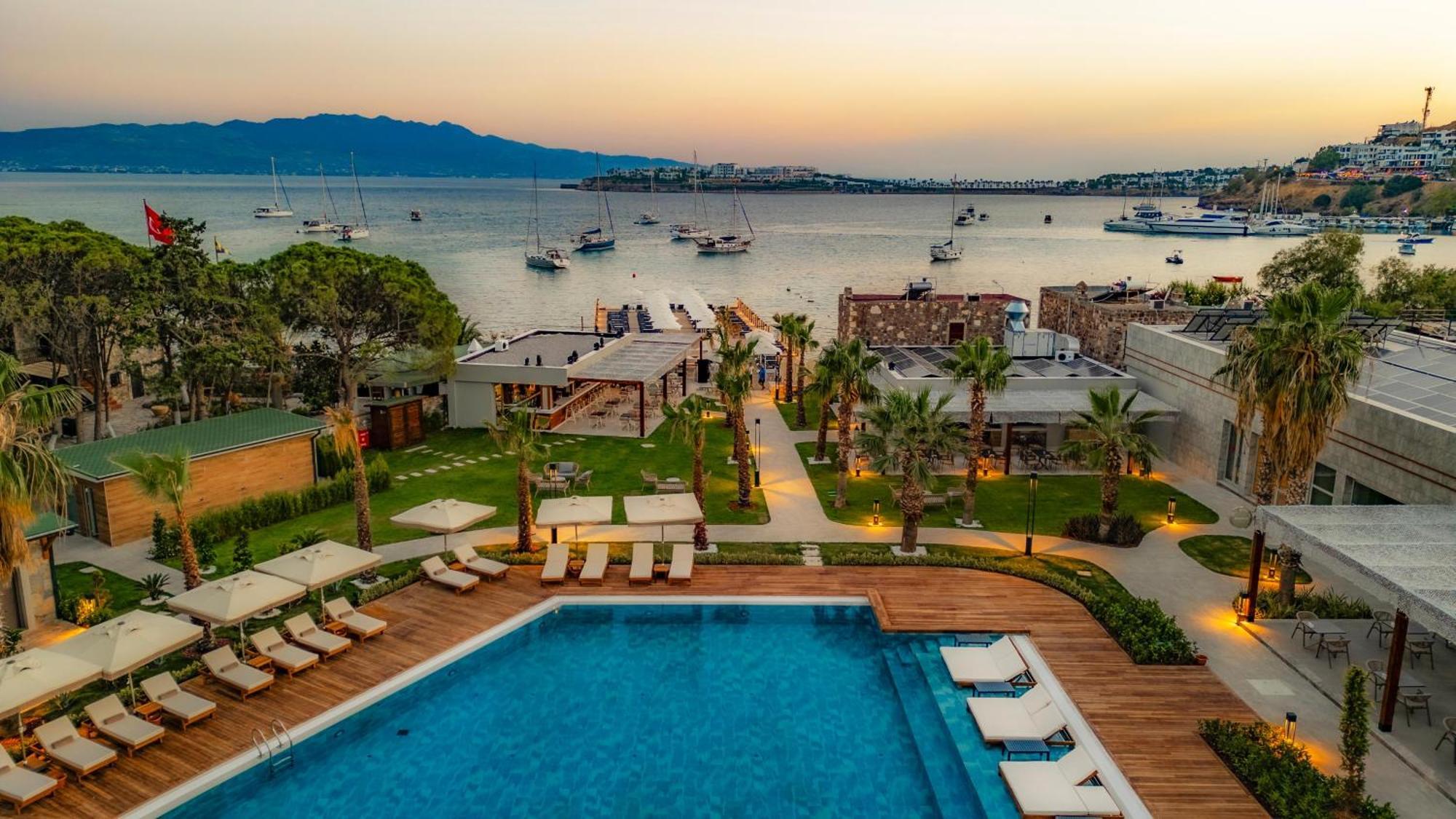 Suum Bodrum Hotel & Beach - Adult Only Екстериор снимка