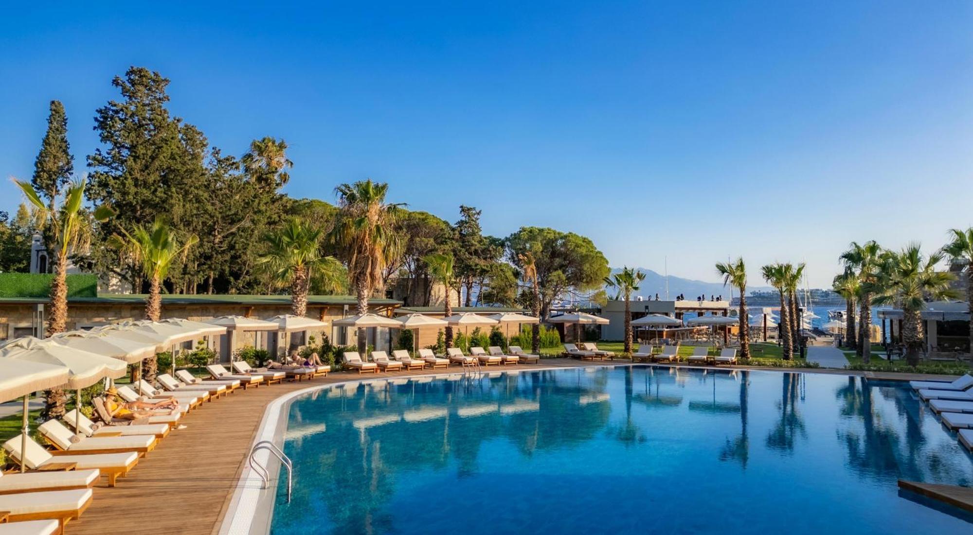 Suum Bodrum Hotel & Beach - Adult Only Екстериор снимка