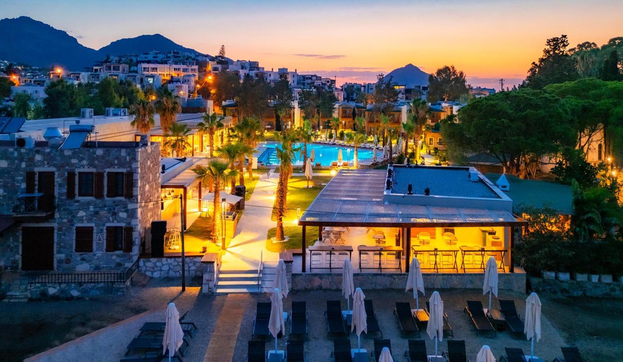 Suum Bodrum Hotel & Beach - Adult Only Екстериор снимка